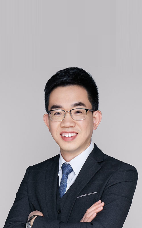 Johnny Zhou- Chief Operating Officer